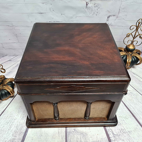 Граммофон кабинетный, настольный «Victrola» VV1-80 Victor 
