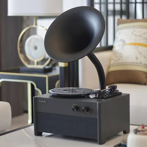 Виниловый проигрыватель RETRO STYLE 33/78/45 об/мин, + FM/BT/USB, цвет чёрный