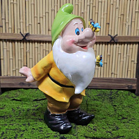 Садовая фигура из полимерного материала ГНОМ С БАБОЧКОЙ 40*27*56 СМ