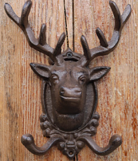 Винтажная вешалка ОЛЕНЬ чугун литьё