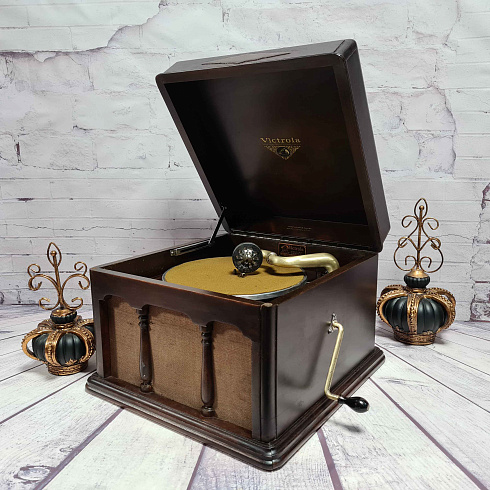 Граммофон кабинетный, настольный «Victrola» VV1-80 Victor 
